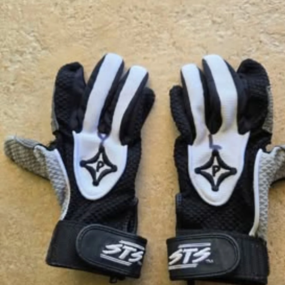 STS Kids Black and White Baseball Mittens